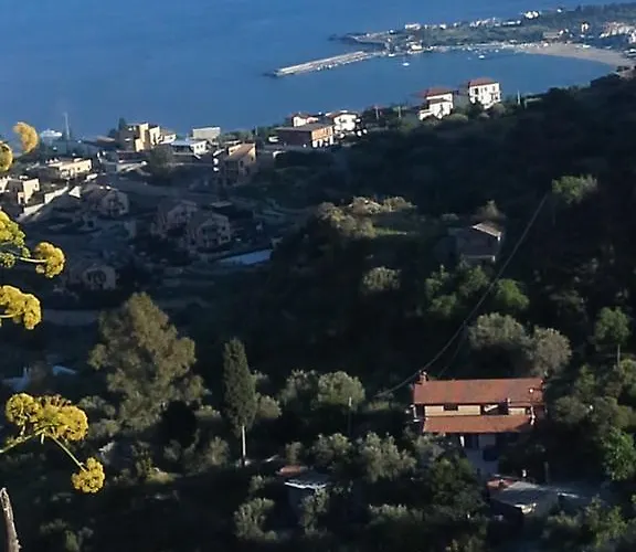A Casa Da Paola Vakantiehuis Taormina